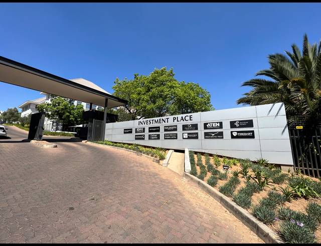215M² OFFICE TO LET IN HYDE PARK